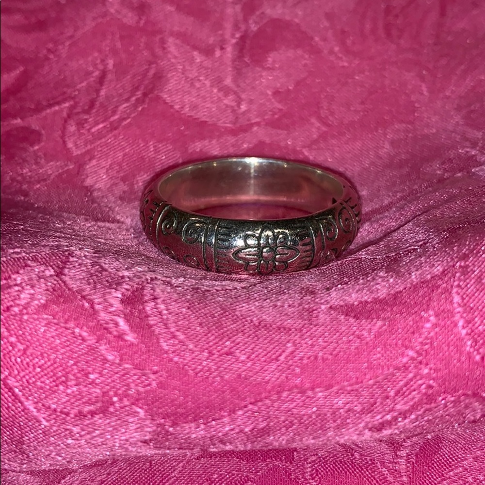 Brighton ring